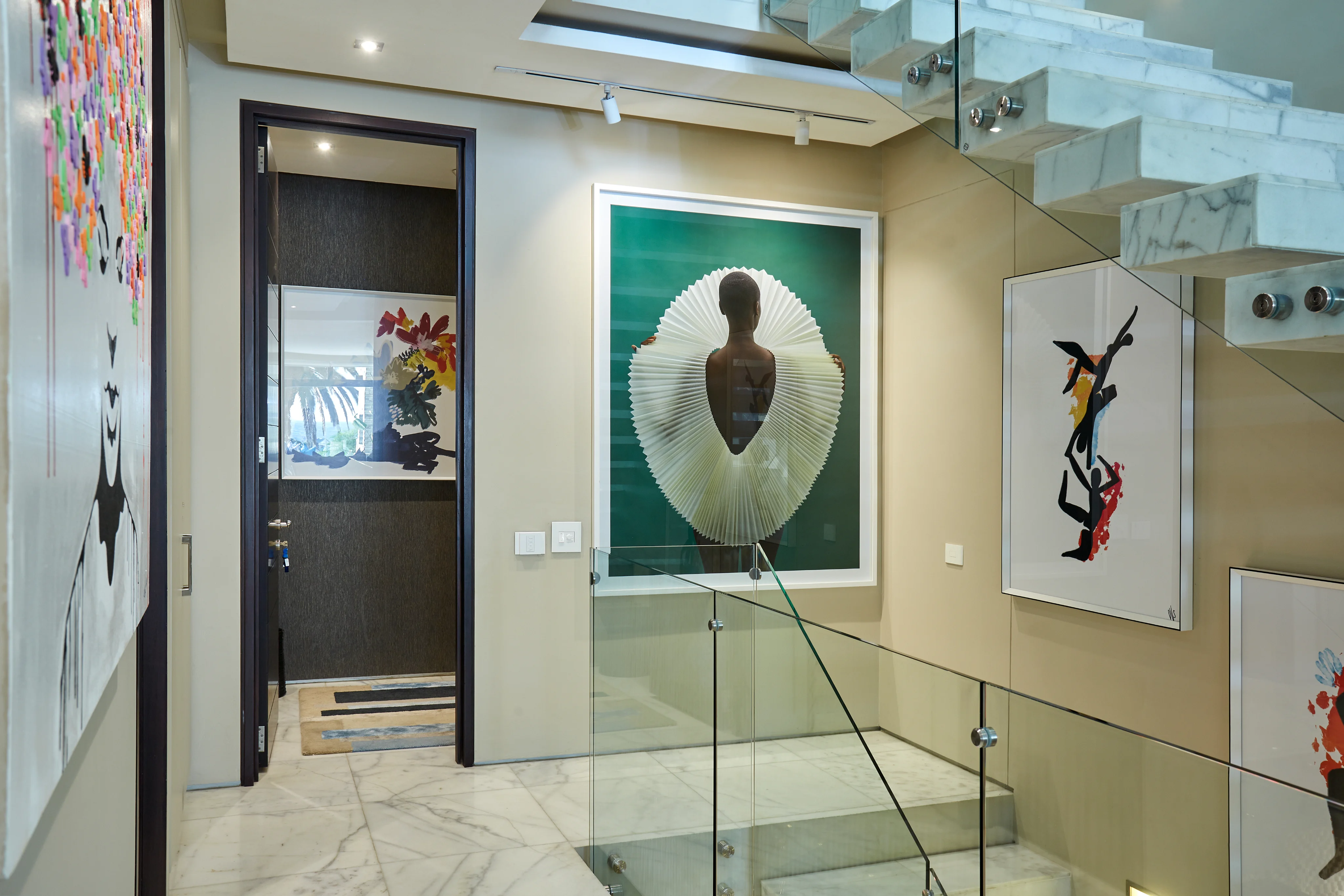 Artwork 5 at Bakoven Palms luxury villa